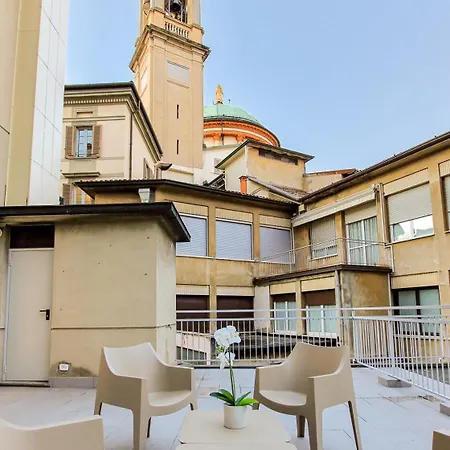 Center Bgynn Balcony Apartman Bergamo